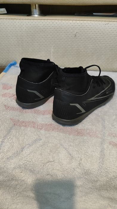 Сороконожки футзалки  бампи бутси Nike Mercurial (40 размер)