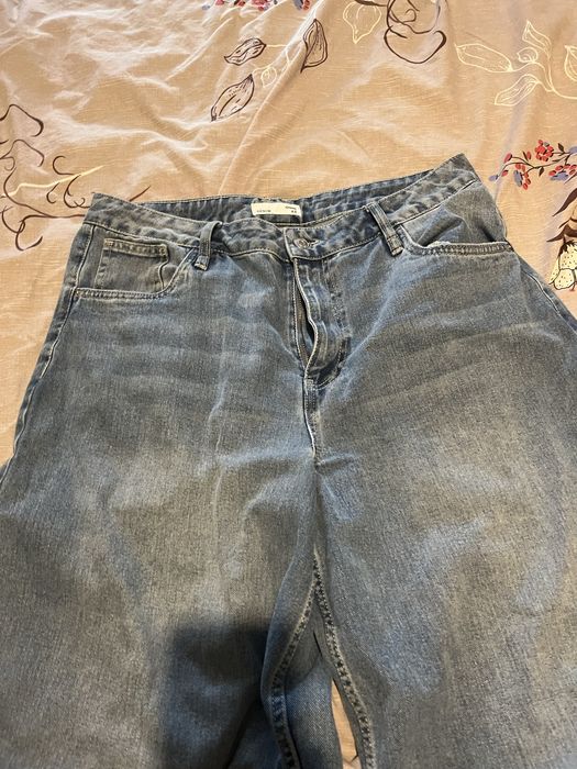 Джинси в чудовому стані