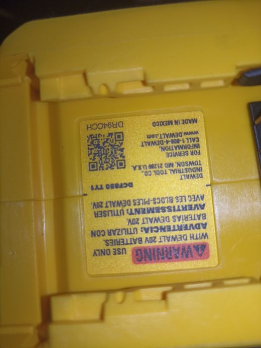 Набір інструментів DeWalt DCK200D1P1 (шуруповерт + імпакт)