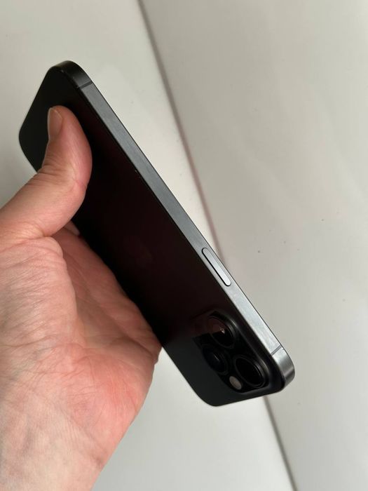 Продам IPhone 15 PRO MAX 512 Neverlock