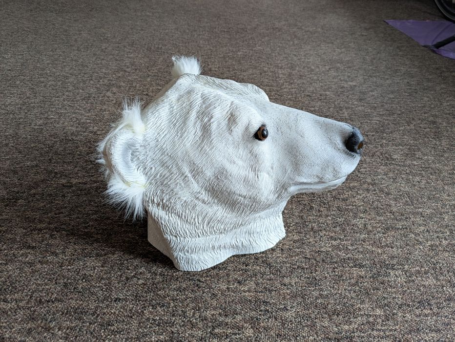 Maska niedźwiedzia polarnego