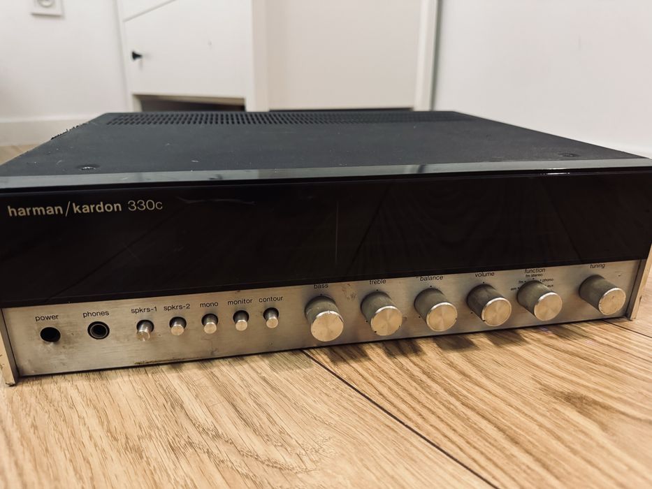 Amplituner Harman kardon 330c