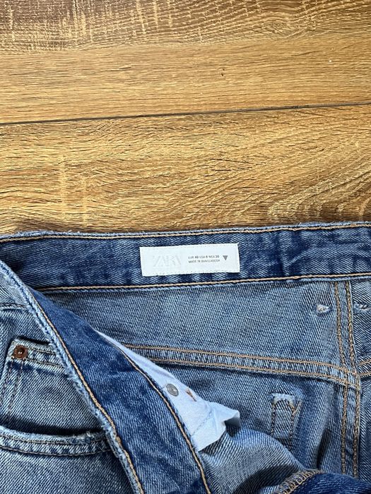 Джинсы клеш Zara Flared Jeans
