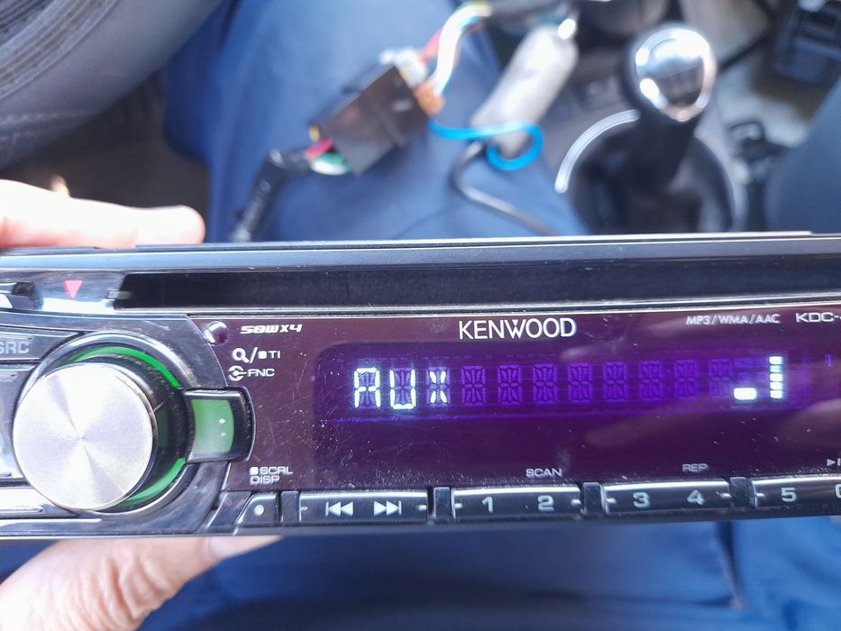 Автомагнитола Kenwood kdc 4051u