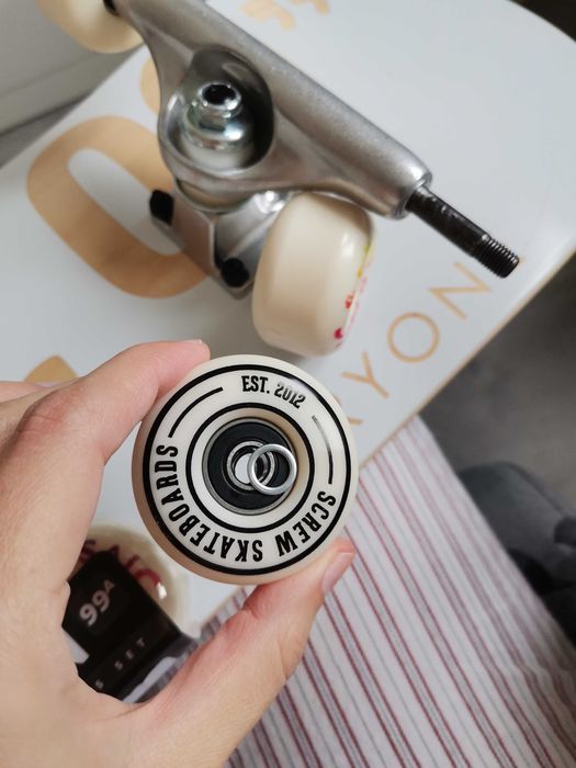 Rodas de skate novas