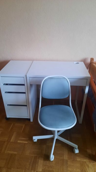 Ikea письмовий стіл, тумба і стілець