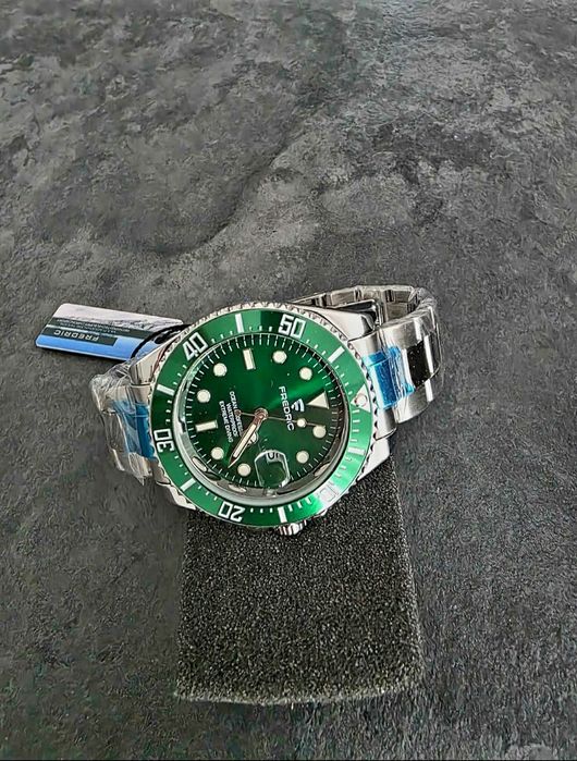 Relógio elegante para homem
