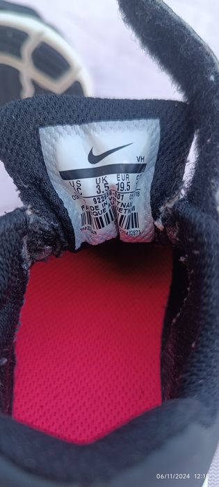 Sapatilha bebê nike