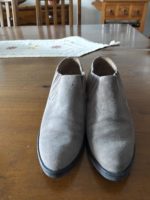 Botim Suede Bege/Cinza Tam 38
