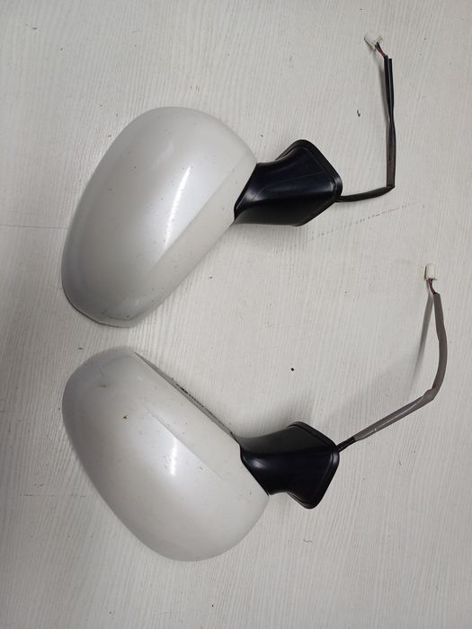 Зеркало Toyota Prius 30 левое правое