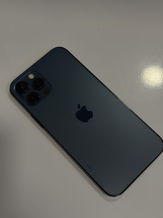 Iphone 12 pro 256 гб Гарний стан