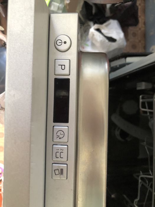 Посудомийна машина Whirlpool