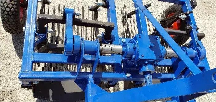 Картоплекопач Дворядний ДЛЯ МІНІТРАКТОРА Грохотний Вібраційний Копалка