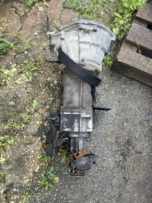Кпп коробка передач лт 2.4 VW LT 28 55
