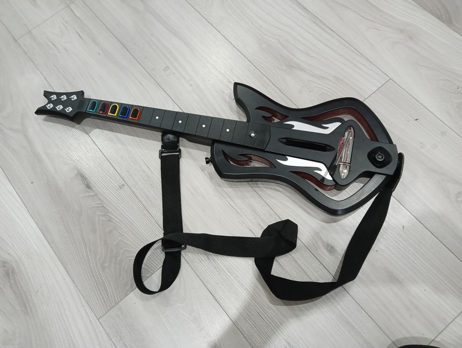 Gitara do PS3 activison