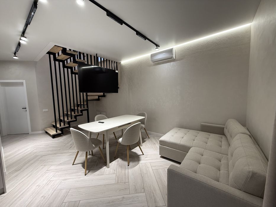 Продаж дуплекса на Немирівському шосе