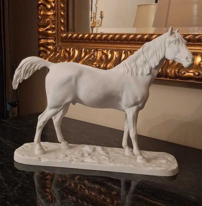 Cavalo Em Biscuit Vista Alegre NOVO