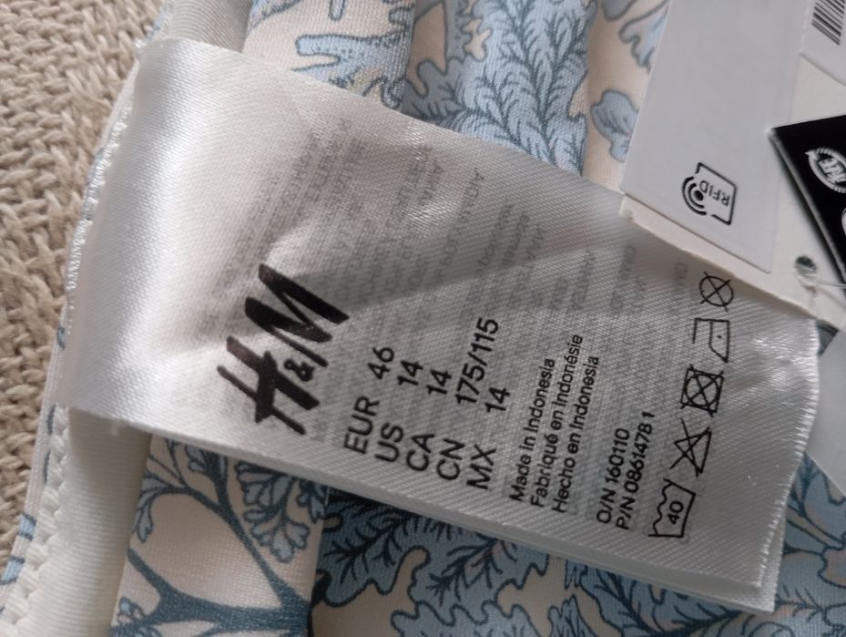 H&M 46r niesamowity NOWY strój kąpielowy  niebieski w kwiaty