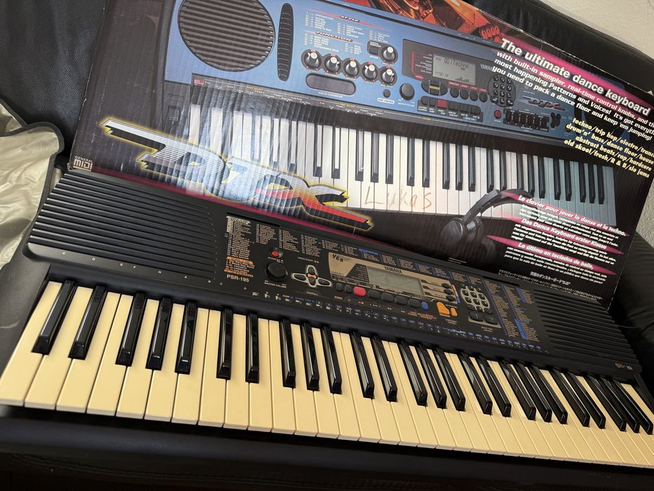 Синтезатор Yamaha psr 195