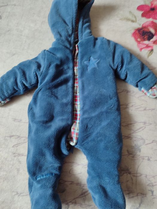 Kombinezon dla niemowlaka