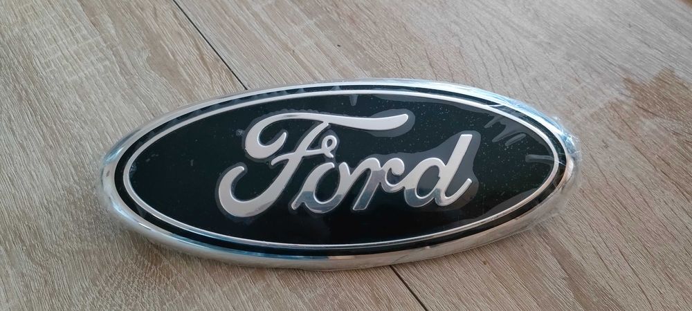 znaczek, logo forda transita wymiary 29 mm/9 mm
