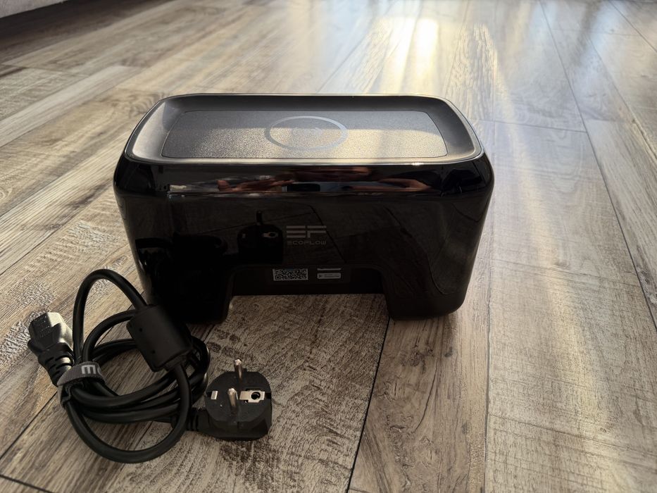 EcoFlow River mini (Wireless)Зарядна станція