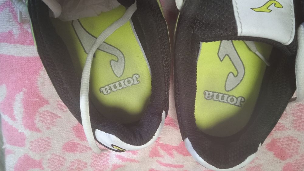 Красовки 42 розмір