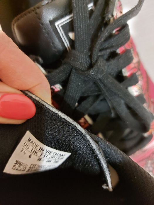 Кроссовки Adidas р.39