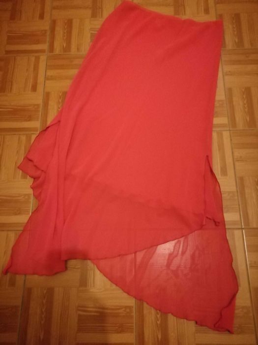 Roupa diversa como nova