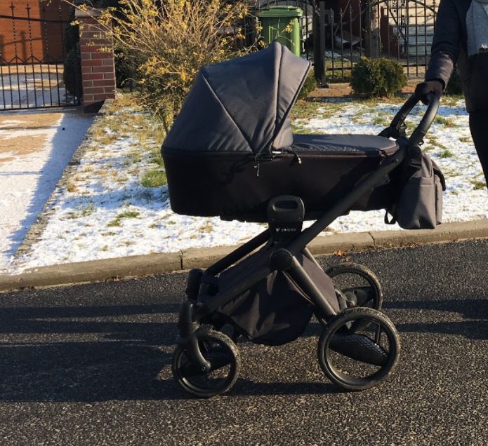 Коляска дитяча Invictus