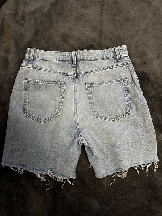 Продам новые джинсовые шорты LUJ-YO DENIM