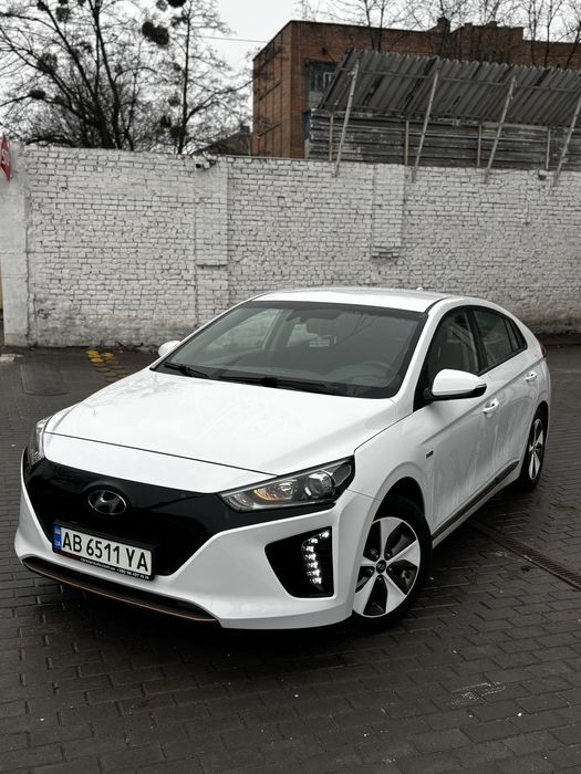 Оренда авто hyundai ioniq електро кар