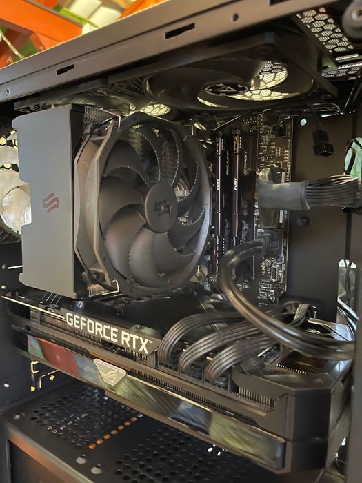 Komputer RTX 3070Ti + 11900K + 32GB RAM + SSD