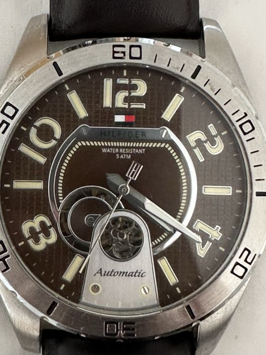 Relogio Tommy automático