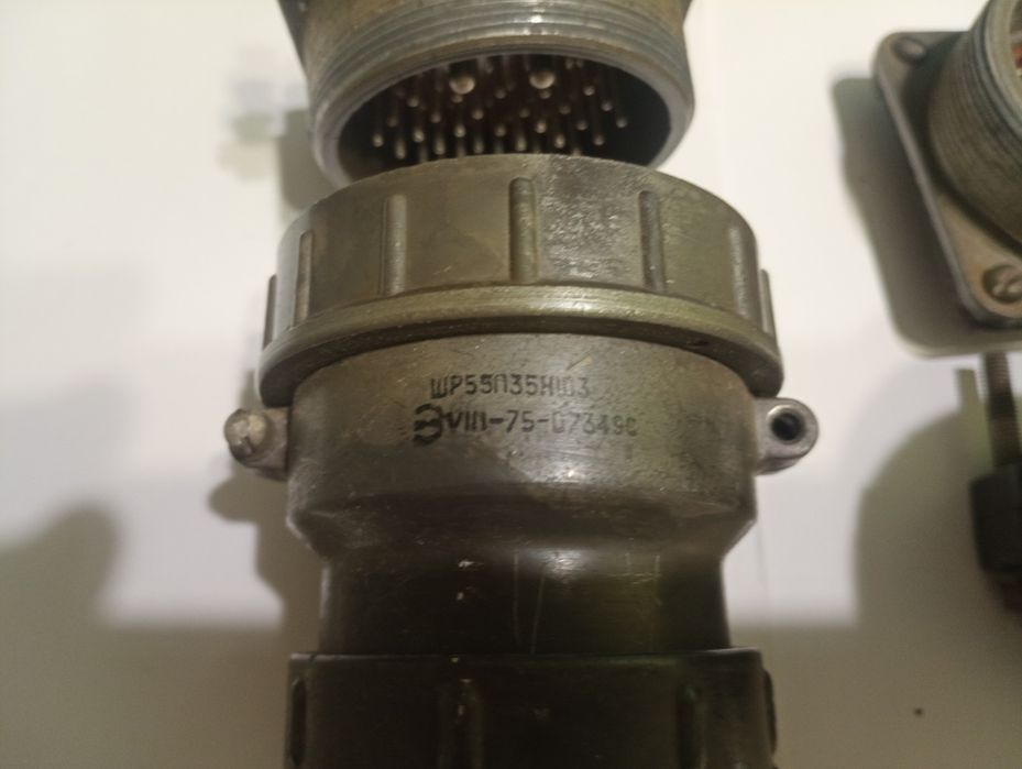 Разъемы (соединители) 2РМ24Б19Г1В1, разъем (п/м) ШР55П35НШ3 (б/у)