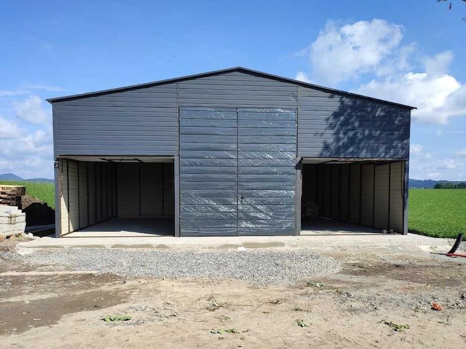 Blaszana hala 9×8m Brama uchylna Drzwi - grafit ciemny matowy