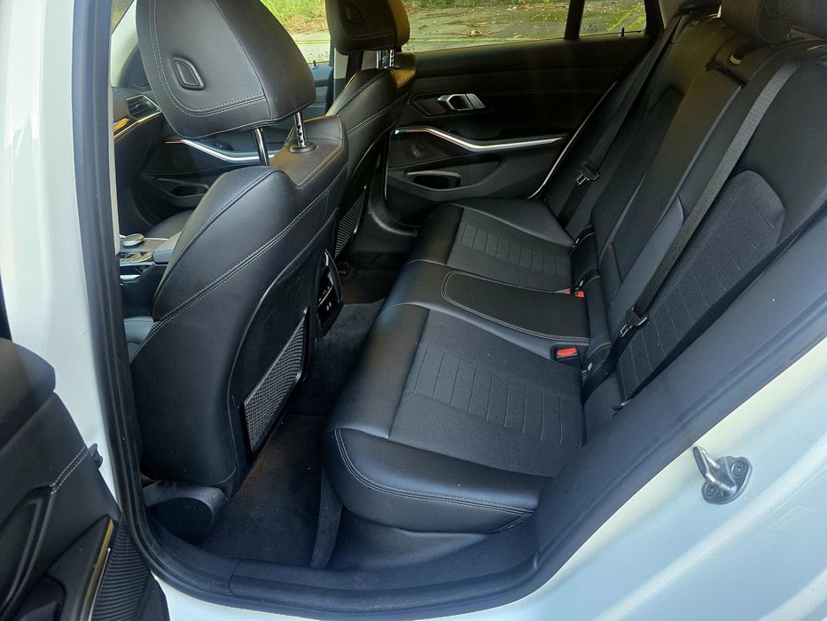 Bmw Mild Hibrid 2.0 150cv (270€ mês)