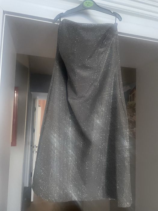 Сяюче плаття від Zara