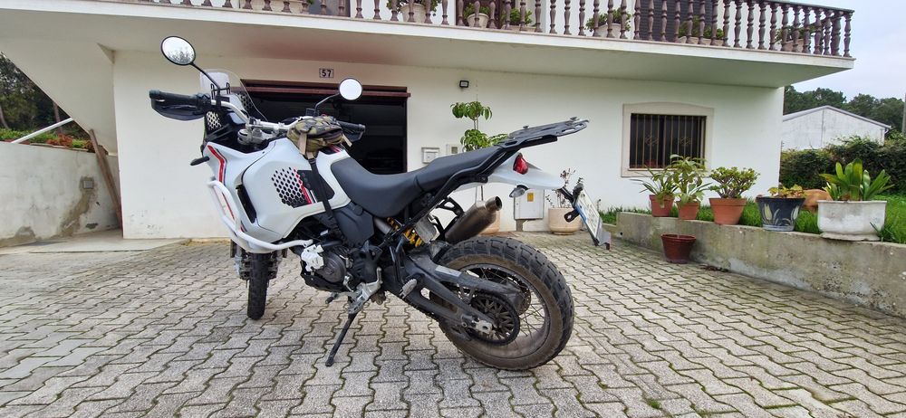 Ducati Desert X 2023