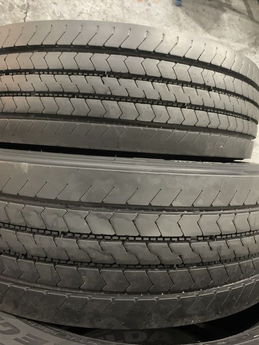 шина вантажна б/в 275/70R22,5 Bridgestone R297 (2 шт.)