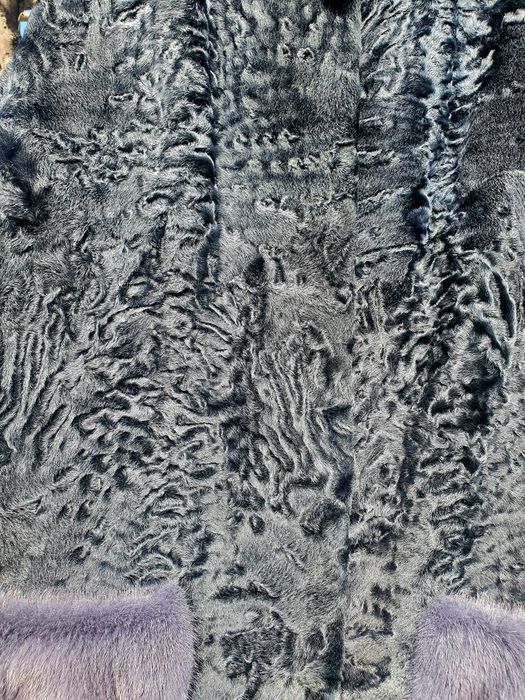 Жилет из каракуля, отделка норка Etna Furs, Kopenhagen fur, MaxMara