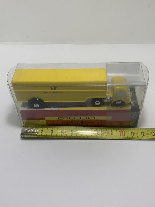 Mercedes da Schuco Piccolo escala 1:90