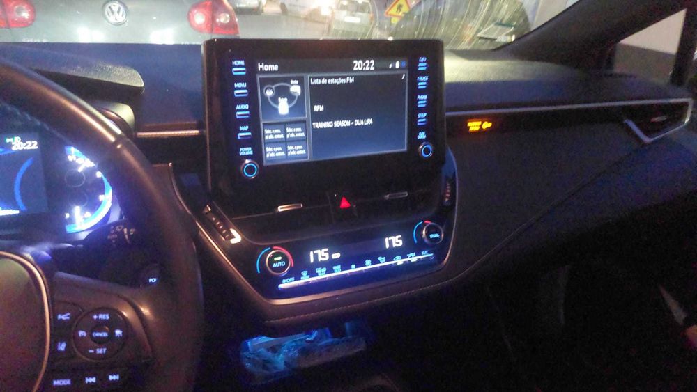 Toyota Corolla 1.8 Hybrid Comfort+P.Sport COM 6ANOS GARANTIA