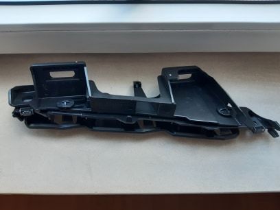 Suporte de Pára-Choques Citroen C4 - 2008 - Lado direito