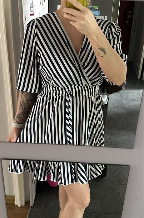 Letnia sukienka w paski S M wiskoza