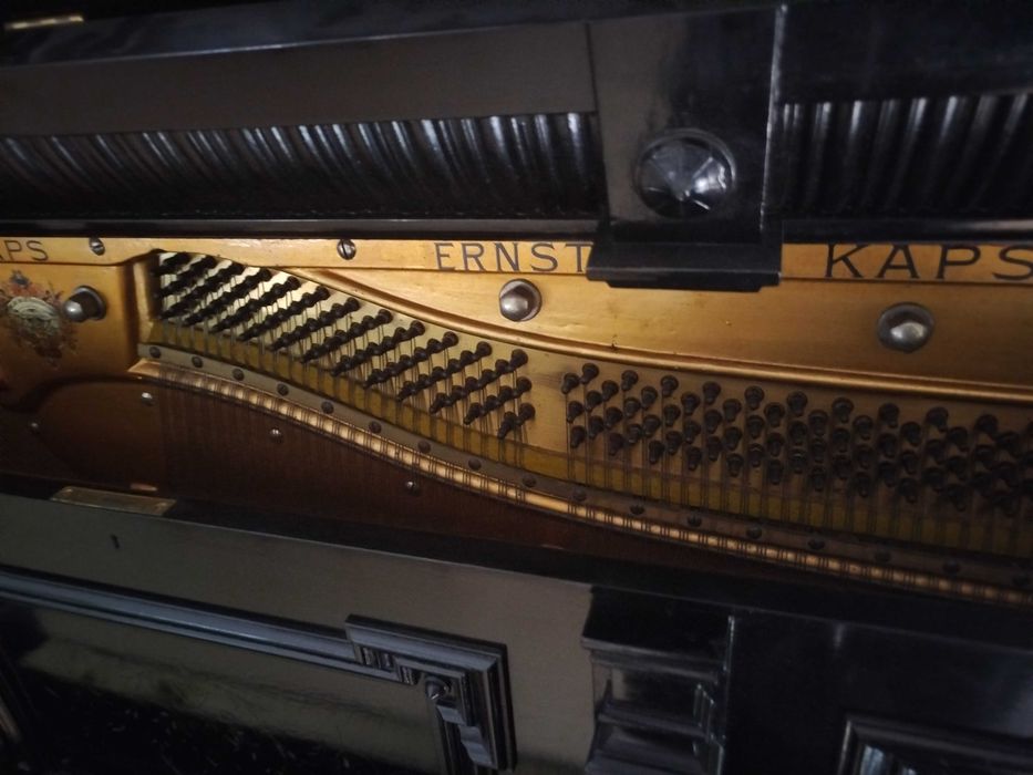 Vendo Piano Marca Ernst Kaps de 1900