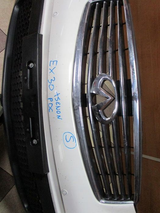 Zderzak INFINITI EX30 EX 30 XENON PDC