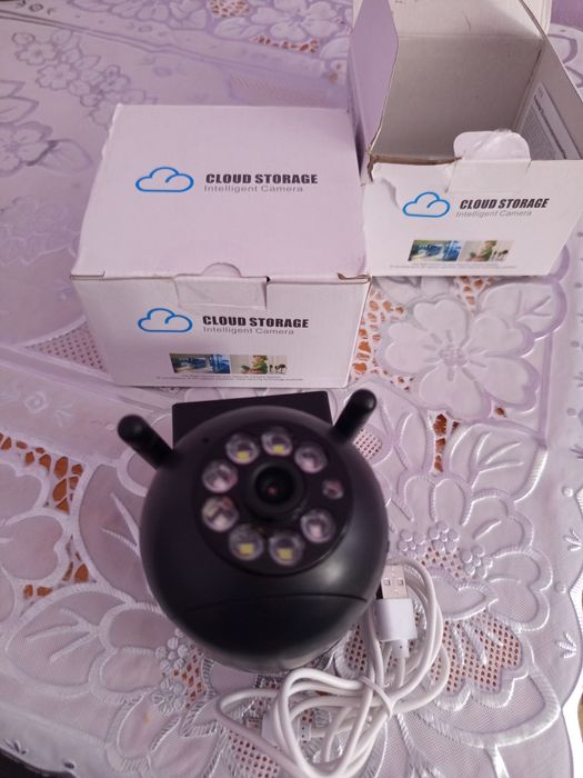 Продам 2 камери нові, ще в коробках  некористовані