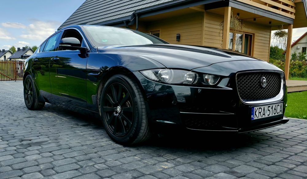 Jaguar XE Prestige 2 0T