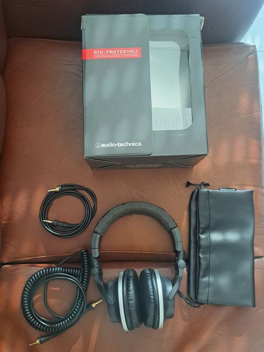 Headphones AudioTechnica ATH-Pro700MK2